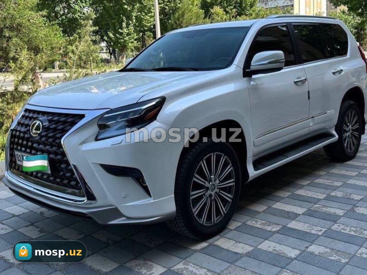 Lexus GX-460